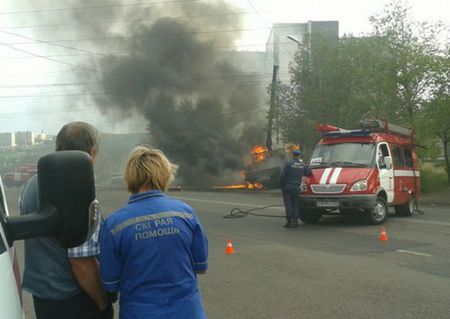 Загорелся автокран в Красноярске